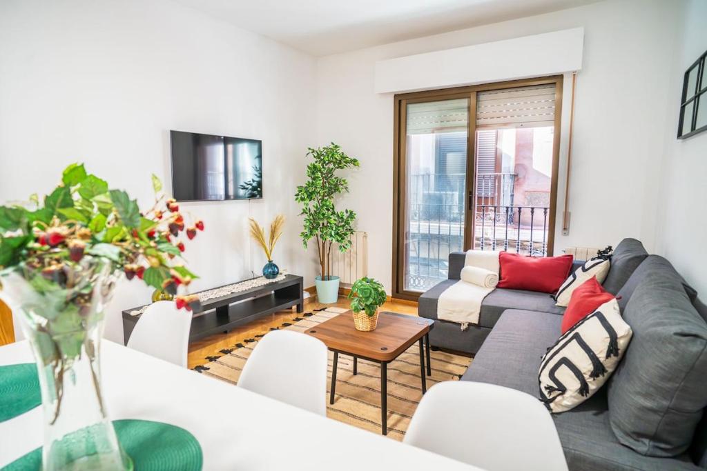 Premium Apartment · 2BR · Historic City Center Sol
