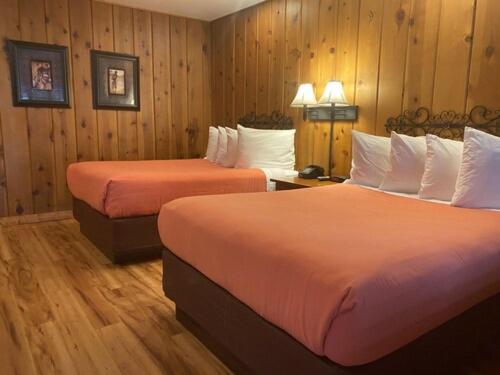 Timberline Lodge - Arnold - Bear Valley - Murphys - Quadruple Room