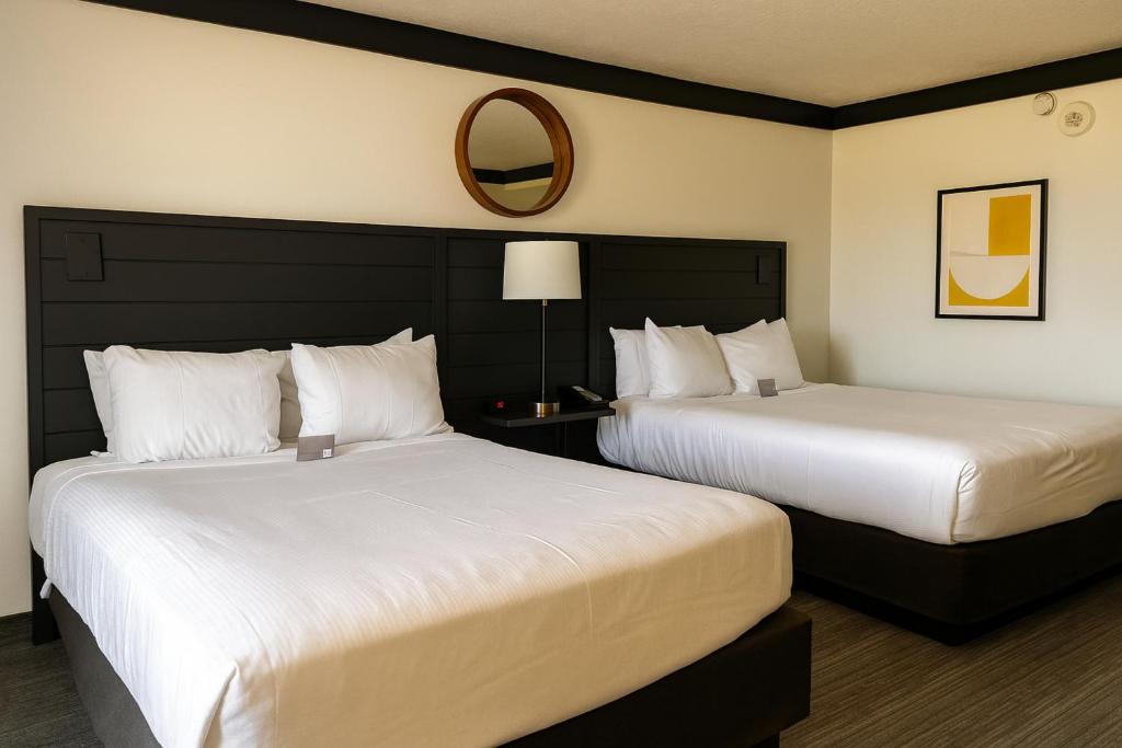 OYO Hotel and Casino Las Vegas - 