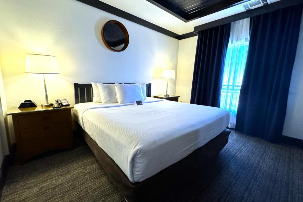 OYO Hotel and Casino Las Vegas - 