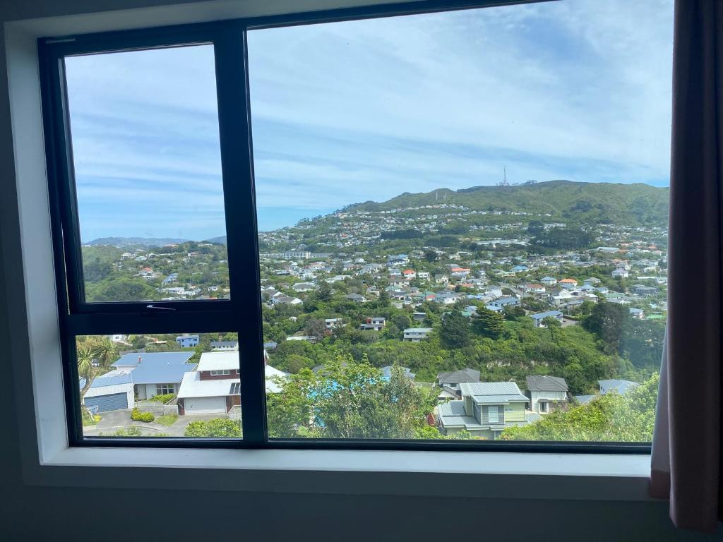 Relaxing rooms with mountain views, close to ferry - Resim 27