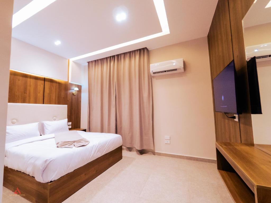 Kemet Pyramids View Hotel - 14