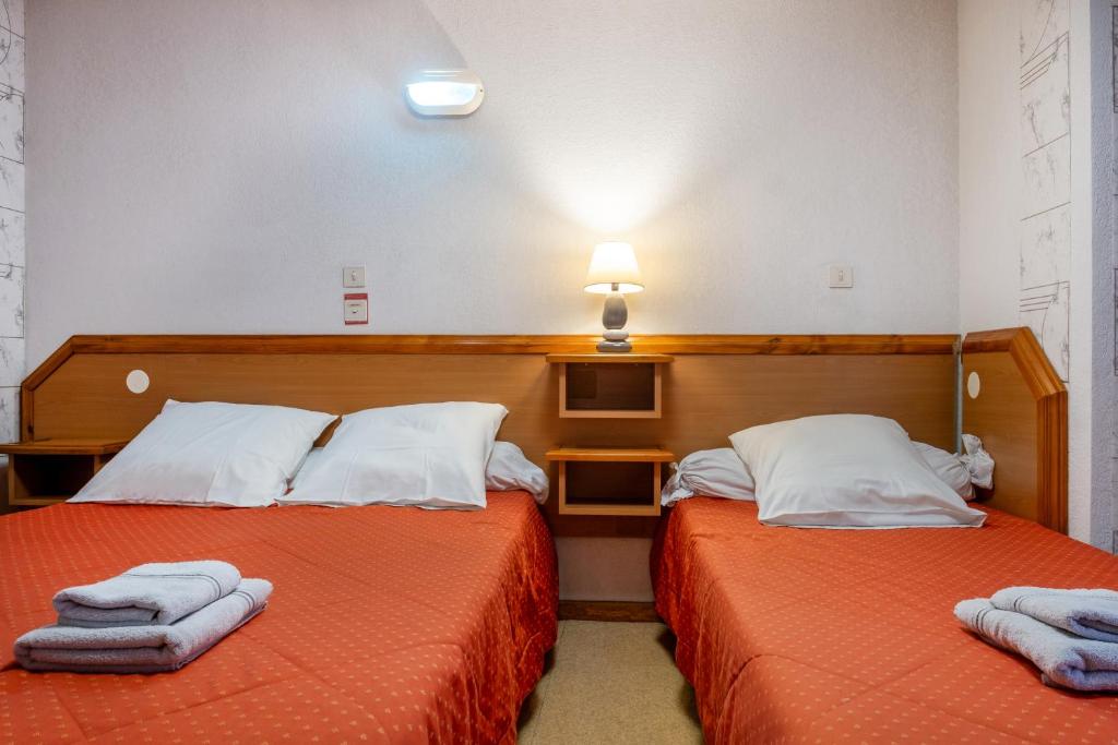 Hôtel des Touristes - Трехместный номер