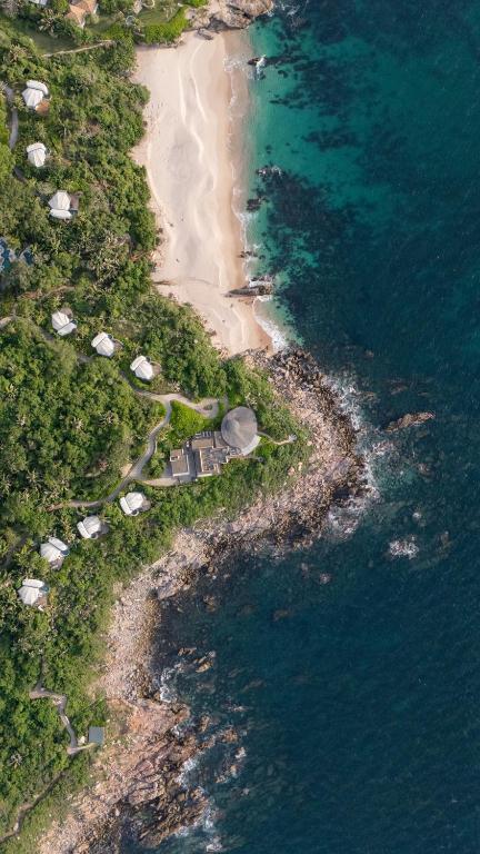 Naviva, A Four Seasons Resort
