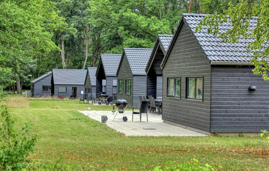 Το κτήριο όπου στεγάζεται  η παραθεριστική κατοικία