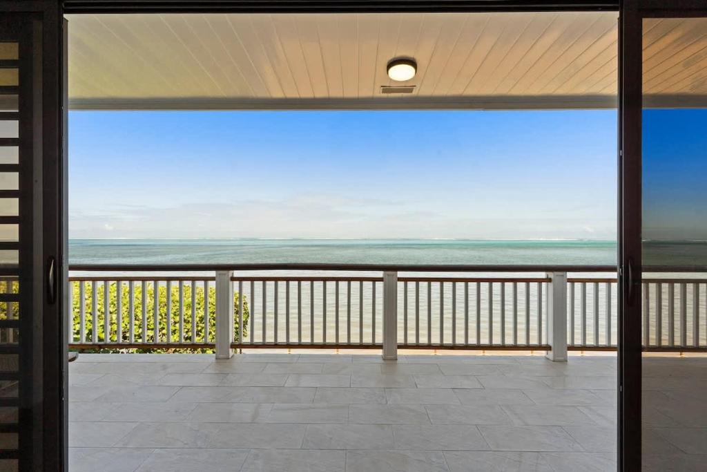Spacious 3BR Oceanfront Retreat Paea Tahiti - photo 11 - Tahiti, Polynésie