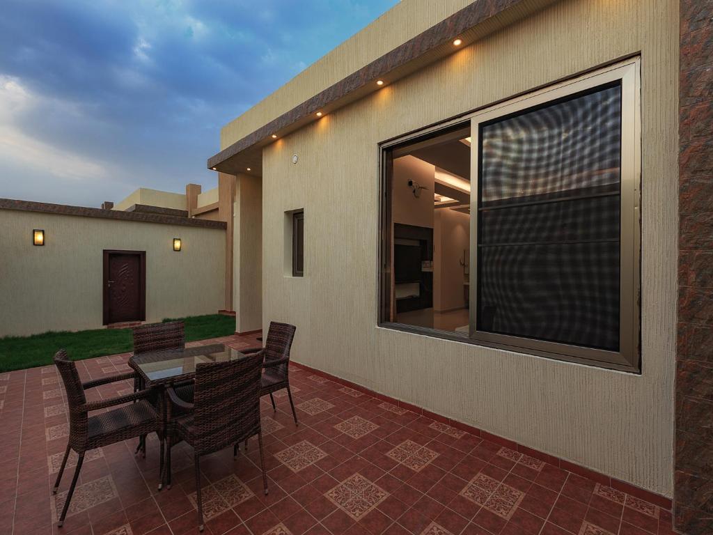 Patio nebo venkovní prostory v ubytování Mrfaaliah for Furnished Apartments مرفا عاليه للشقق المخدومة