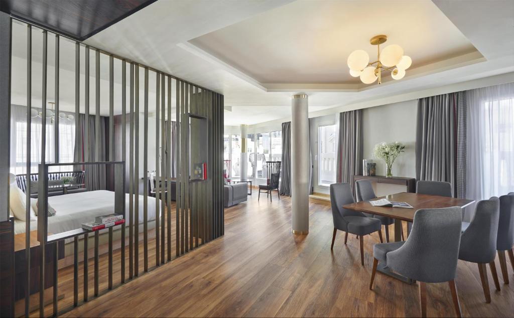 Hyatt Centric Gran Via Madrid - Resim 12