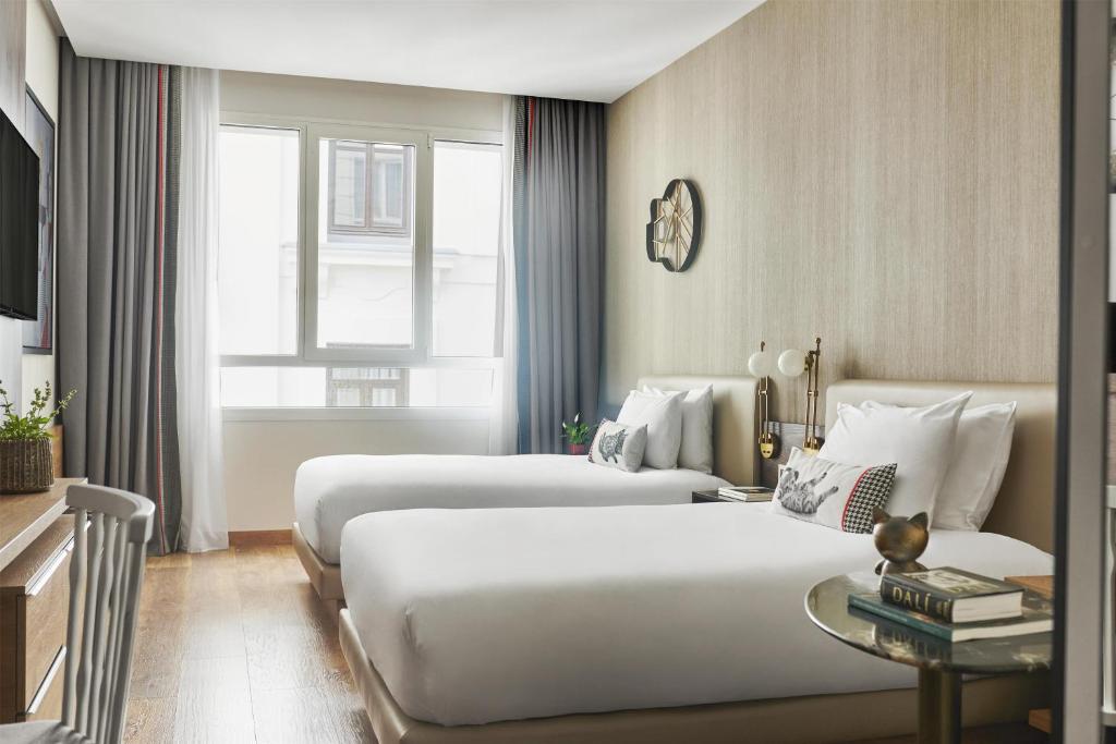 Hyatt Centric Gran Via Madrid - Resim 45