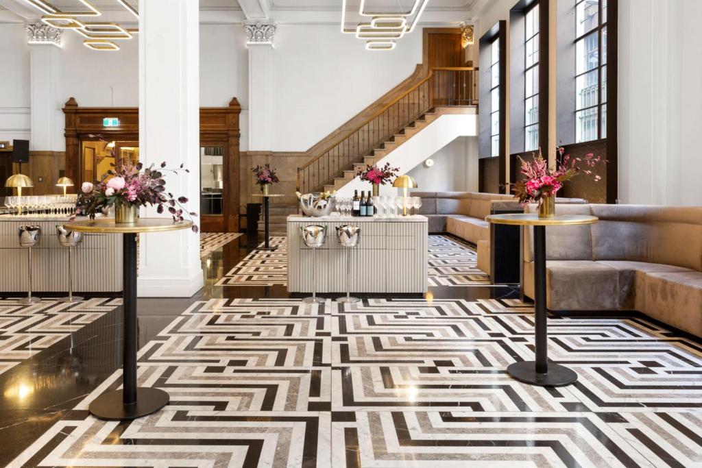 Hilton Melbourne Little Queen Street - Resim 13