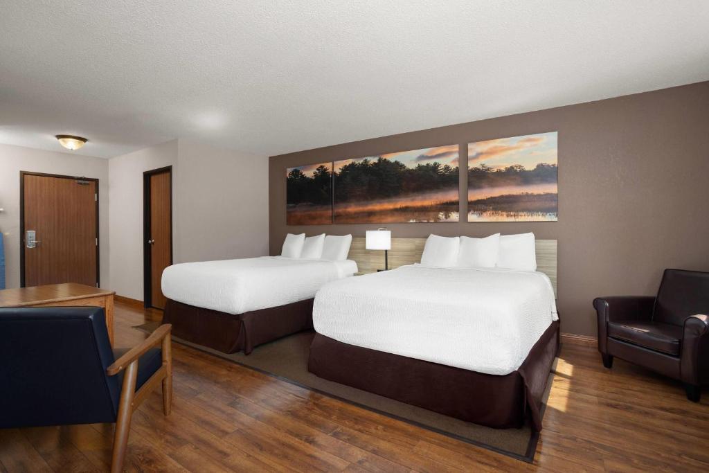 Days Inn by Wyndham Spearfish - Suite Estudio Con 2 Camas Grandes - No Fumadores