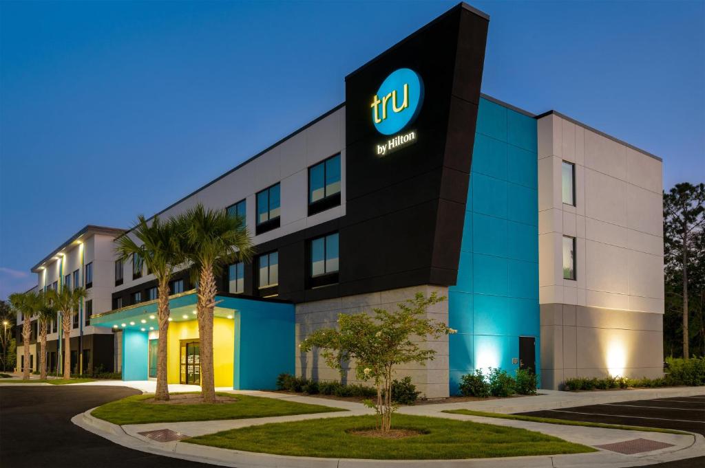 Tru By Hilton Brunswick photo