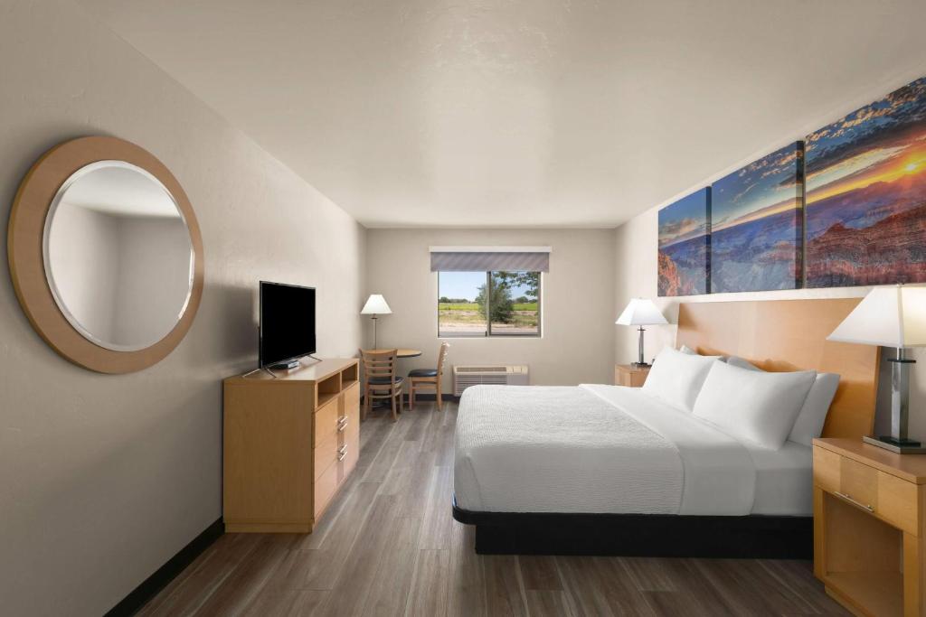 Days Inn by Wyndham Chino Valley - 特大号床间 - 带无障碍设施 - 禁烟