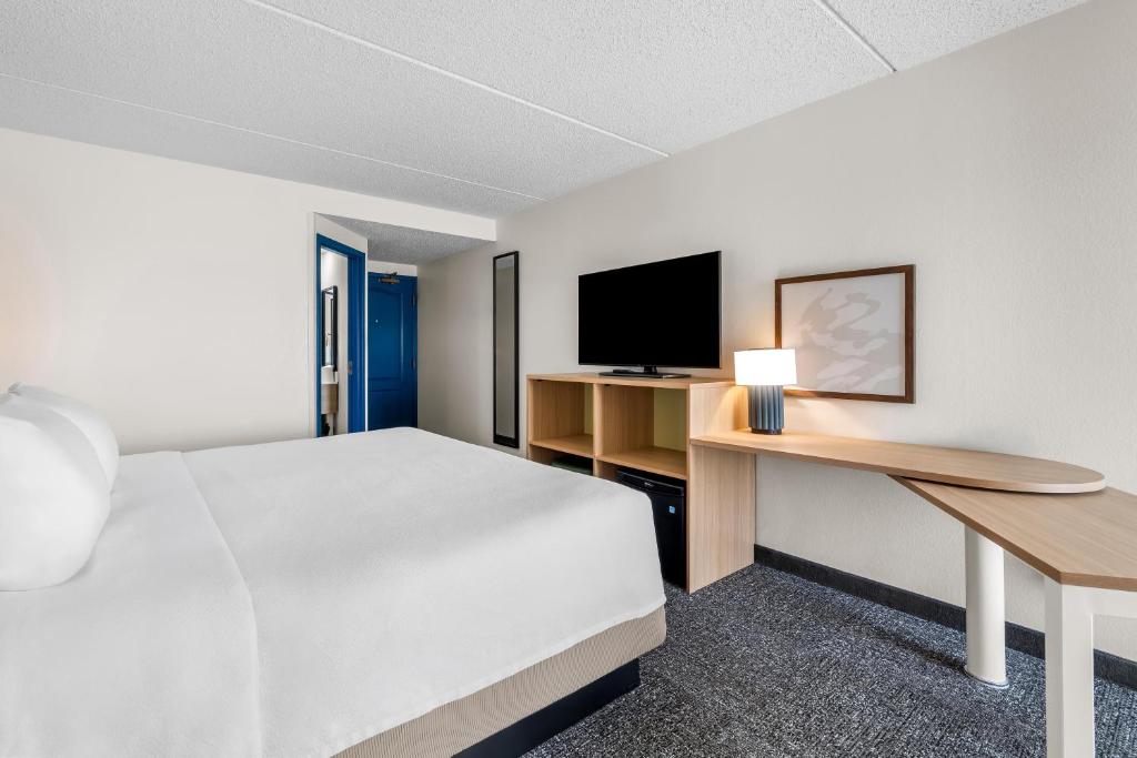 Spark by Hilton Green Bay photo