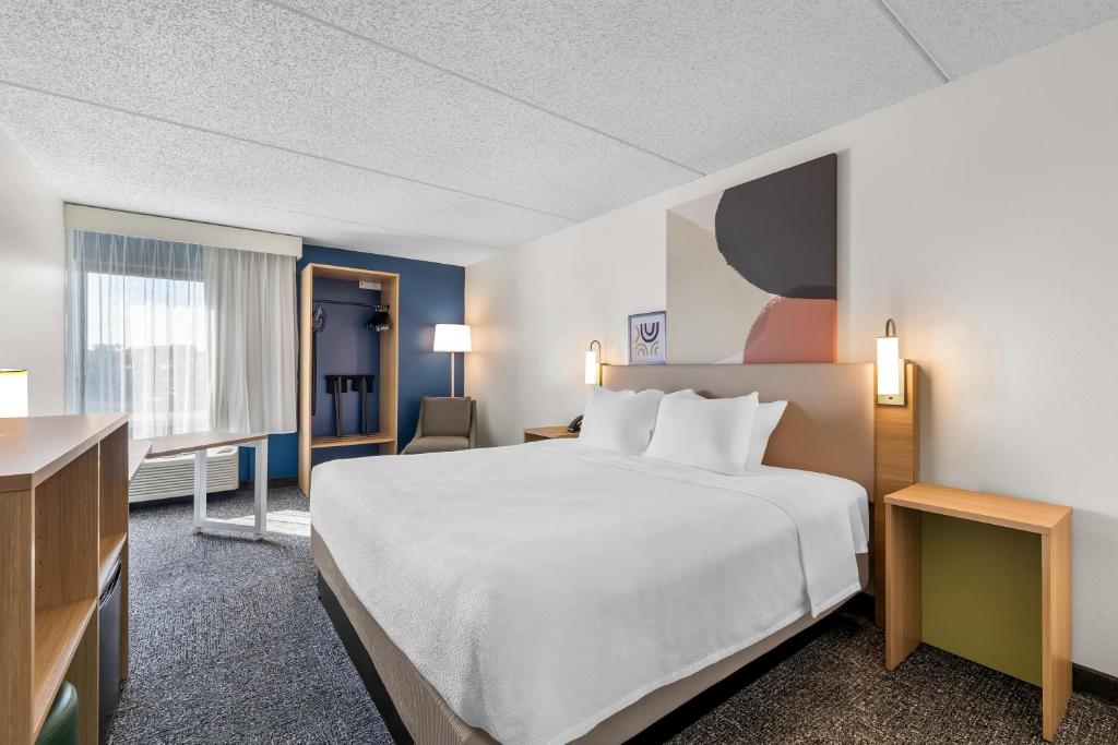 Spark by Hilton Green Bay photo