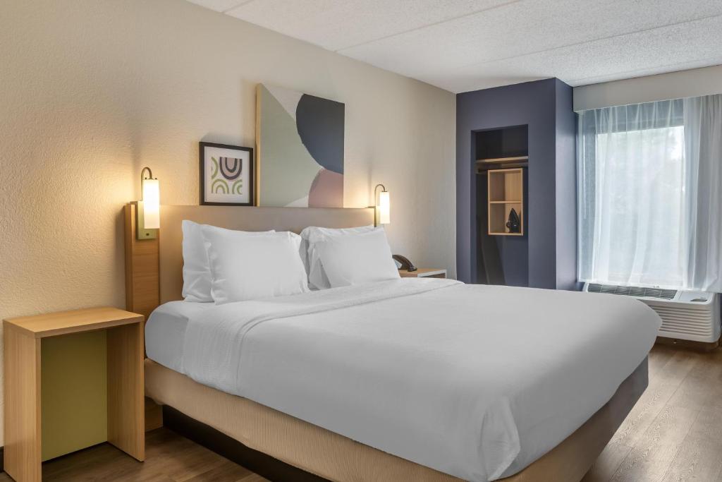 Comfort Inn Atlanta Airport - 