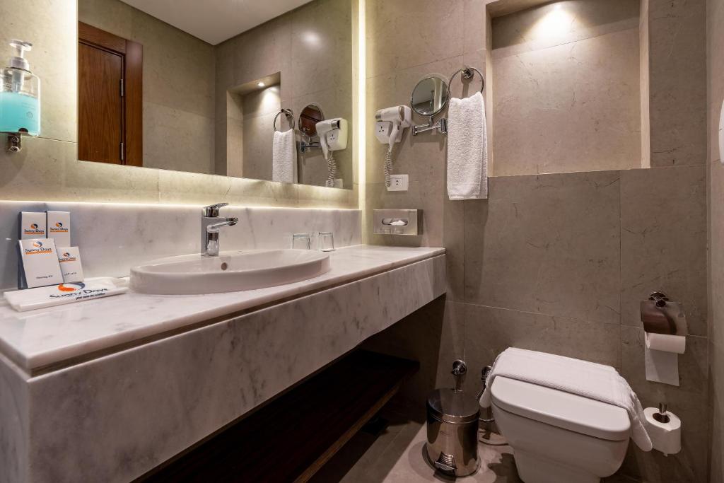 Sunny Days El Palacio Resort & Spa - 10