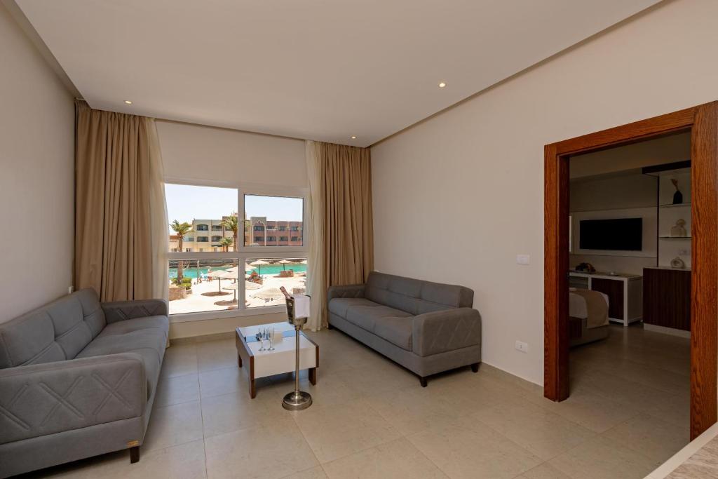 Sunny Days El Palacio Resort & Spa - 9