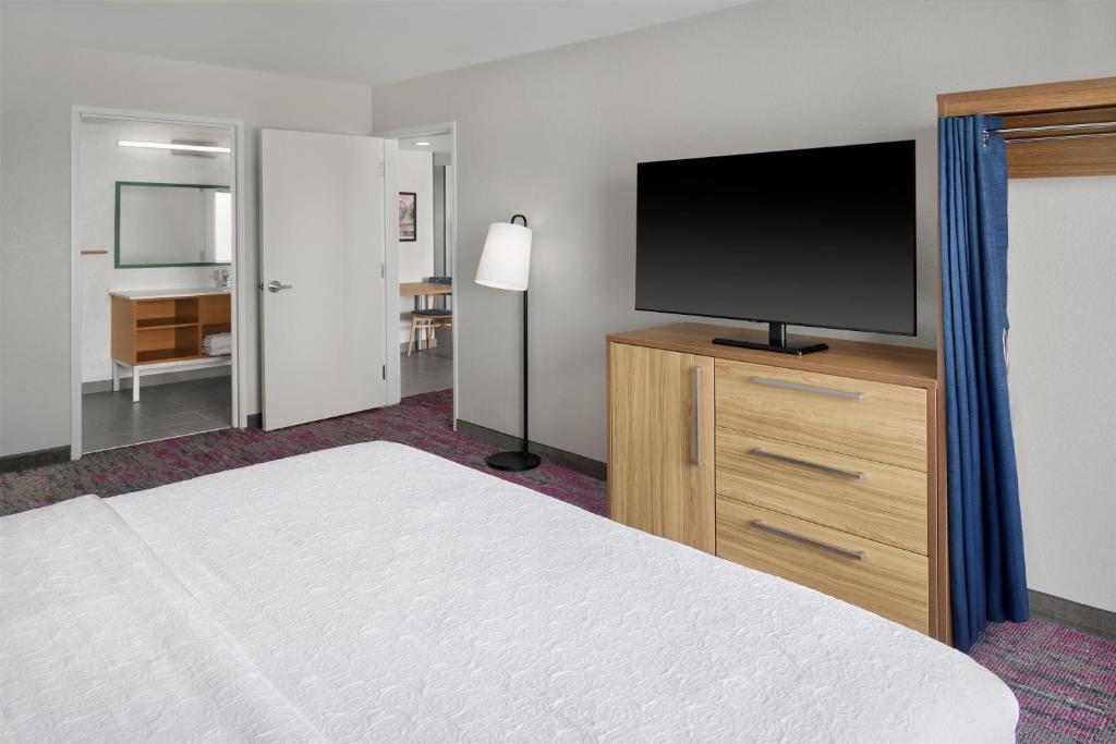 Home2 Suites By Hilton Frankenmuth photo