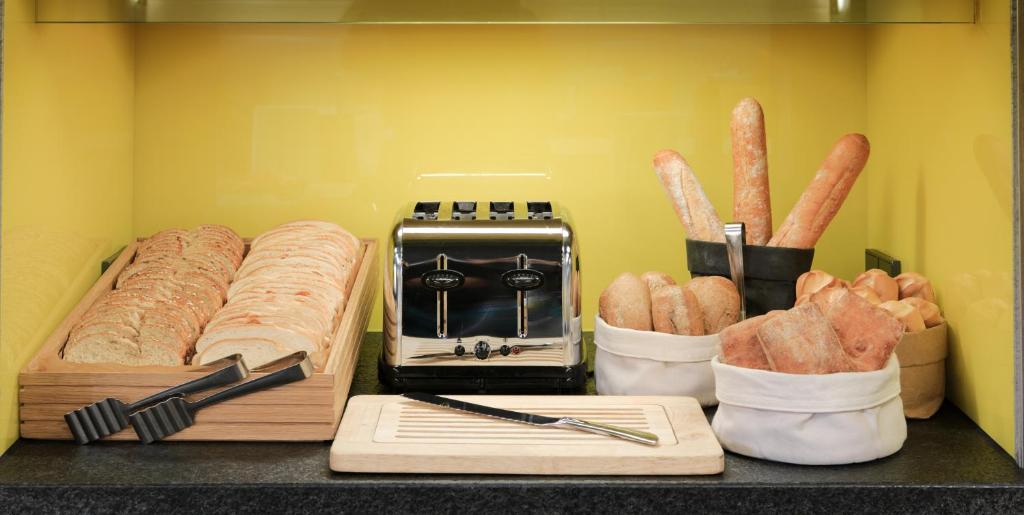 H10 Urquinaona Plaza - Resim 14