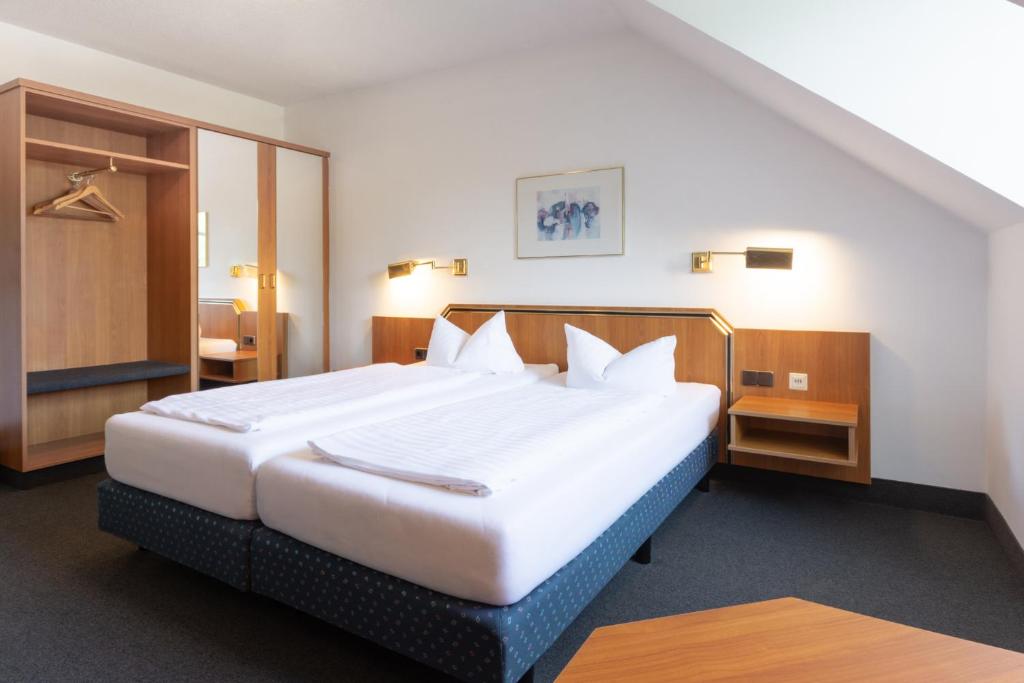 Hotel Sonnenhof Pleinfeld - Classic Double Room