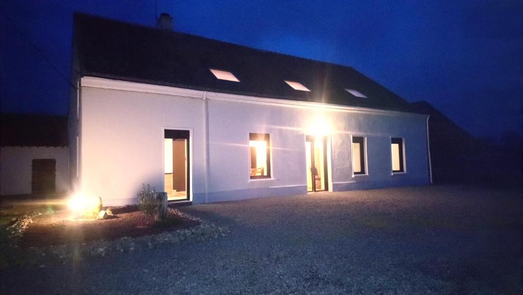 Το κτήριο όπου στεγάζεται  η παραθεριστική κατοικία