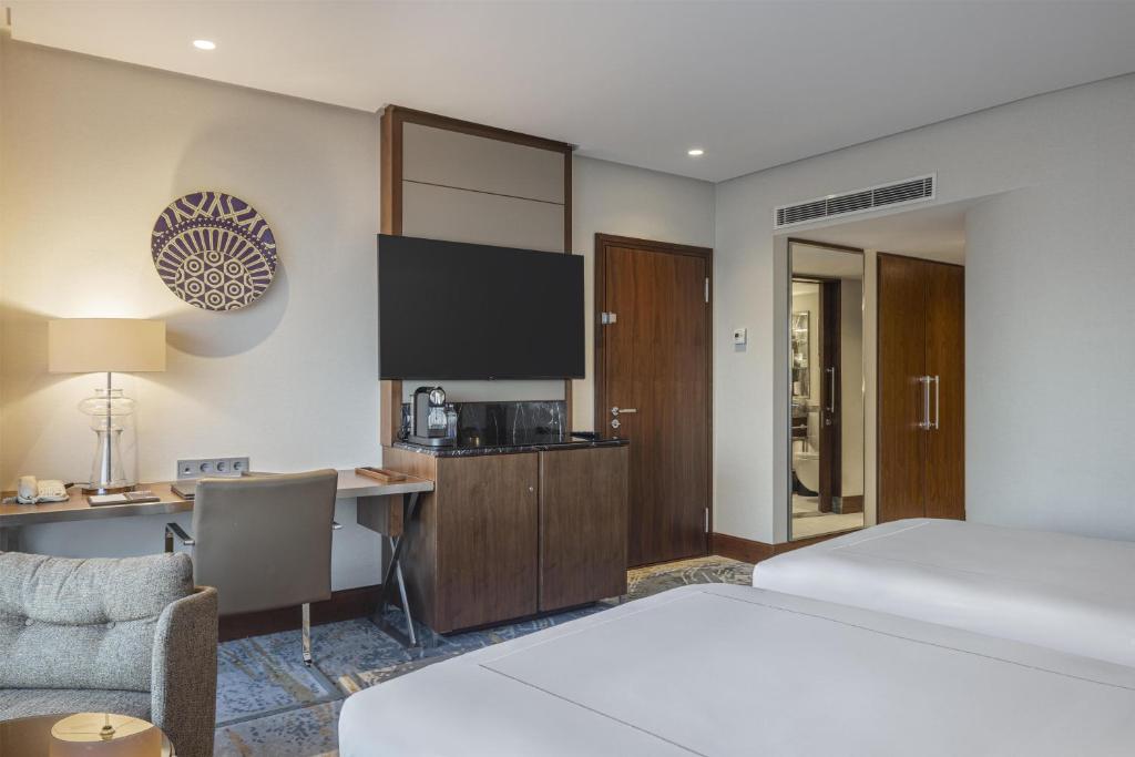 Conrad Istanbul Bosphorus - 4