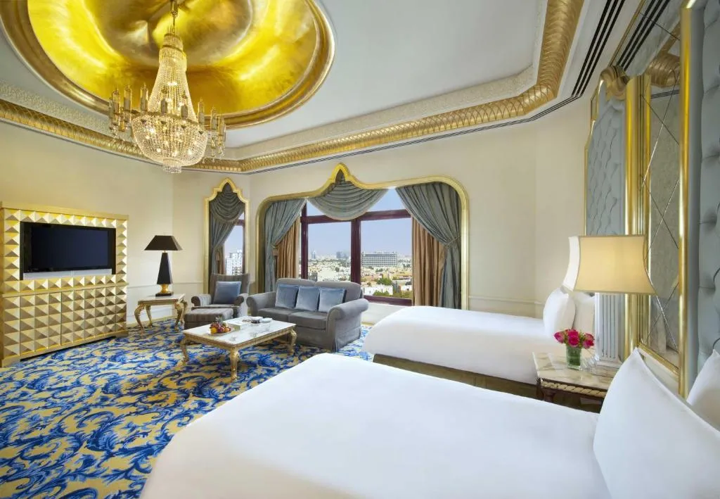 Twin Room with Partial Sea View