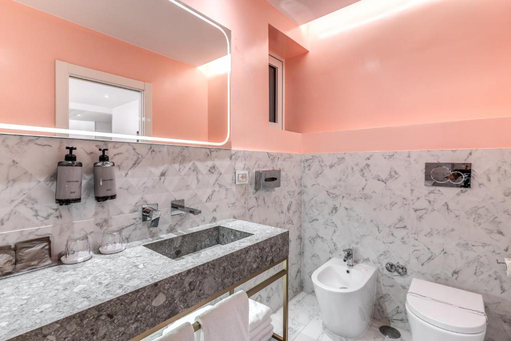 Relais Trevi 95 Boutique Hotel - Resim 11