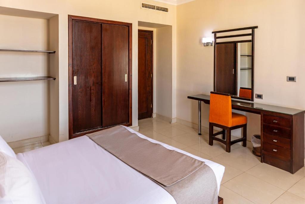 Sunny Days Mirette Family Resort - 3