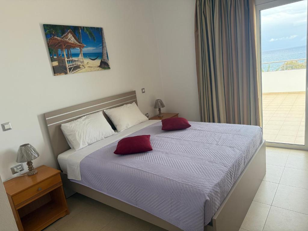 Red Hibiscus Stegna - 2