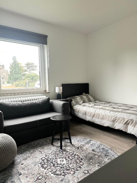 Messe Apartment - Near Trade Fair Grounds - One-Bedroom Apartment