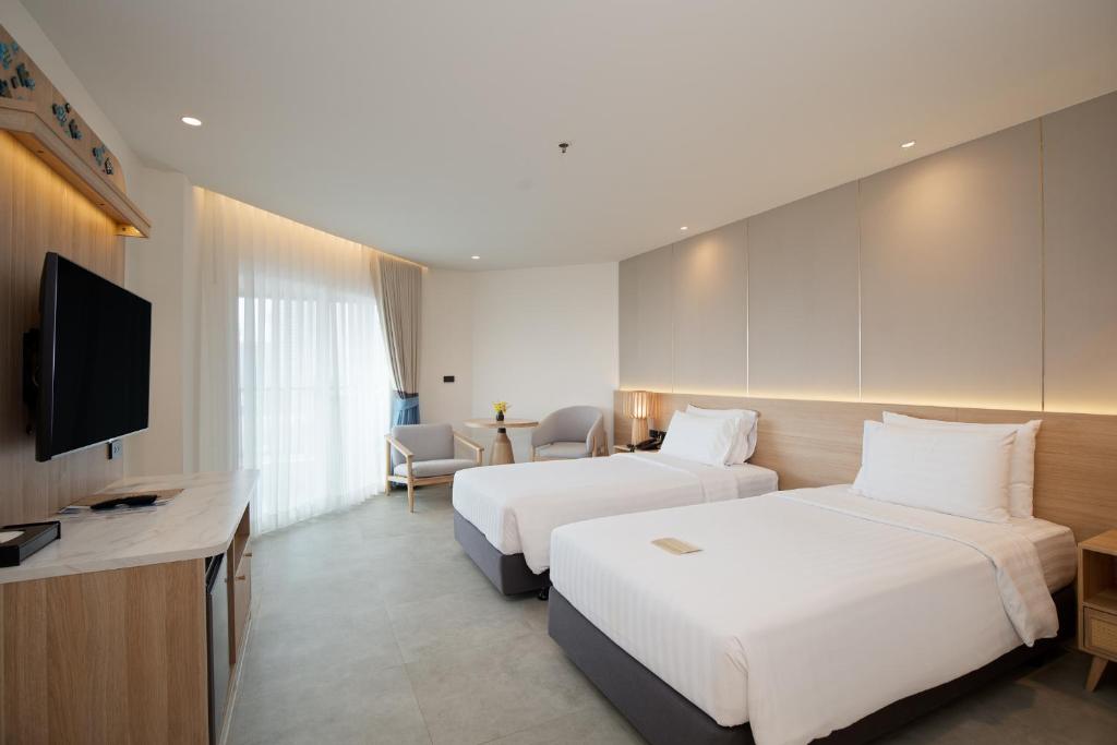 
Deluxe Double or Twin Room
