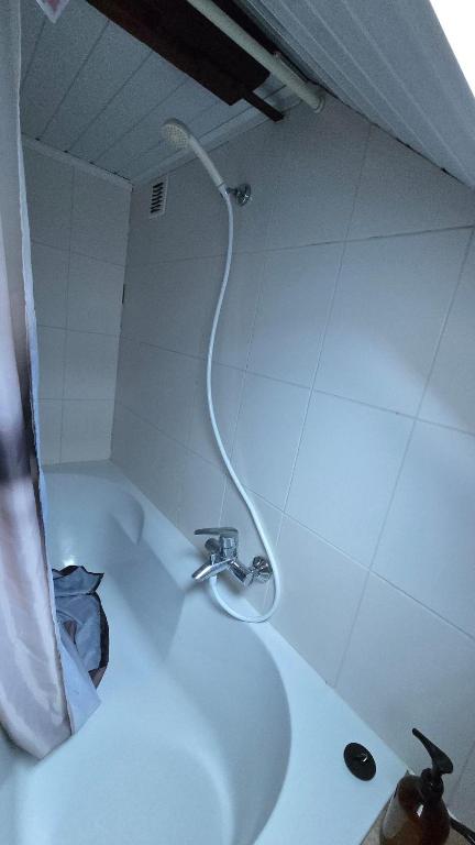 Cozy studio with Roof Terrace for 3 - Resim 11