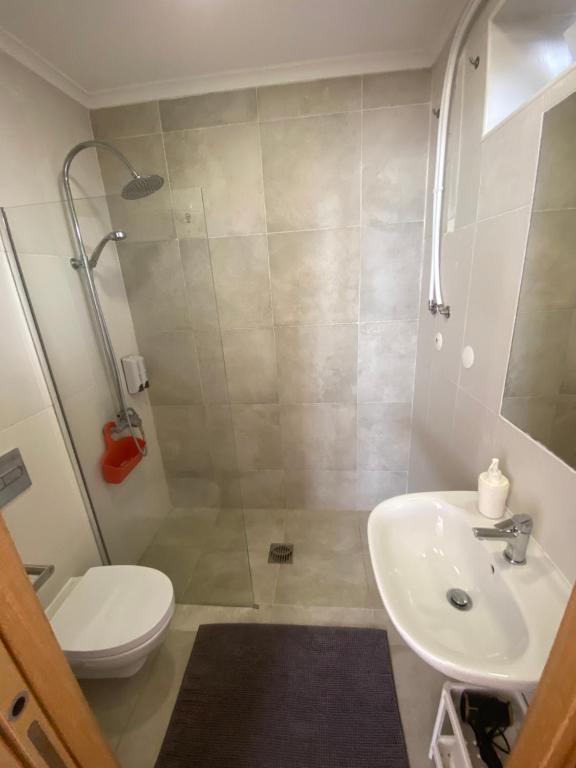 Like a Local Guest House - 18