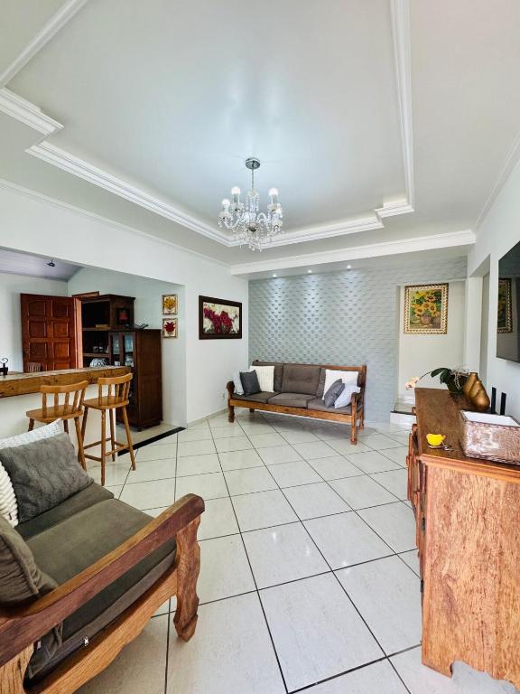 Μια τηλεόραση ή/και κέντρο ψυχαγωγίας στο Casa Rústica e Moderna em Búzios!