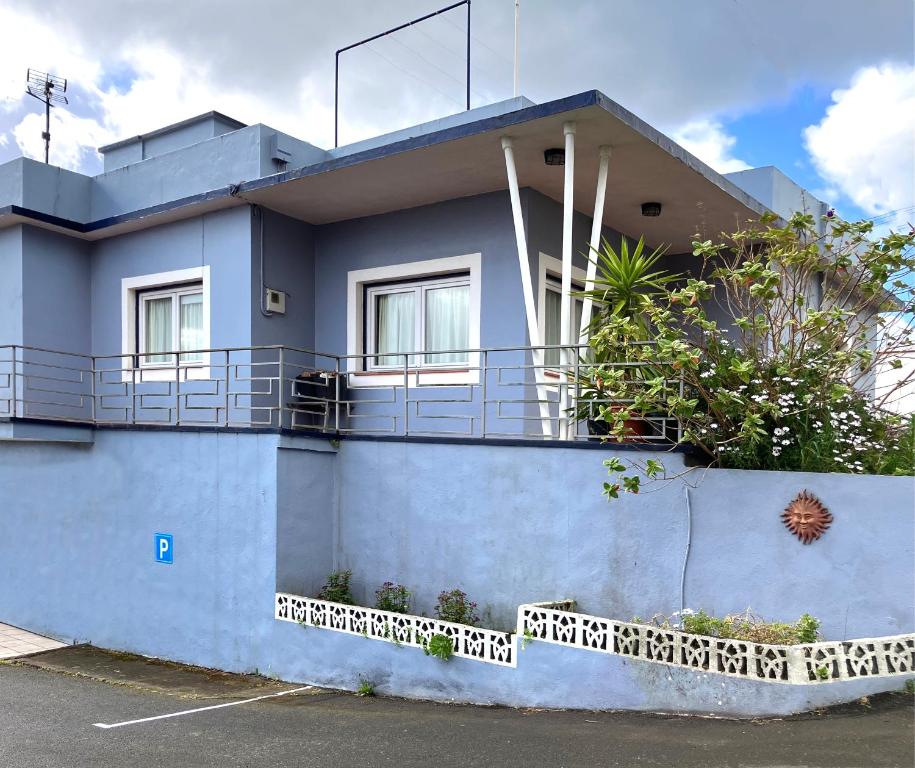 Bygningen som feriehuset ligger i