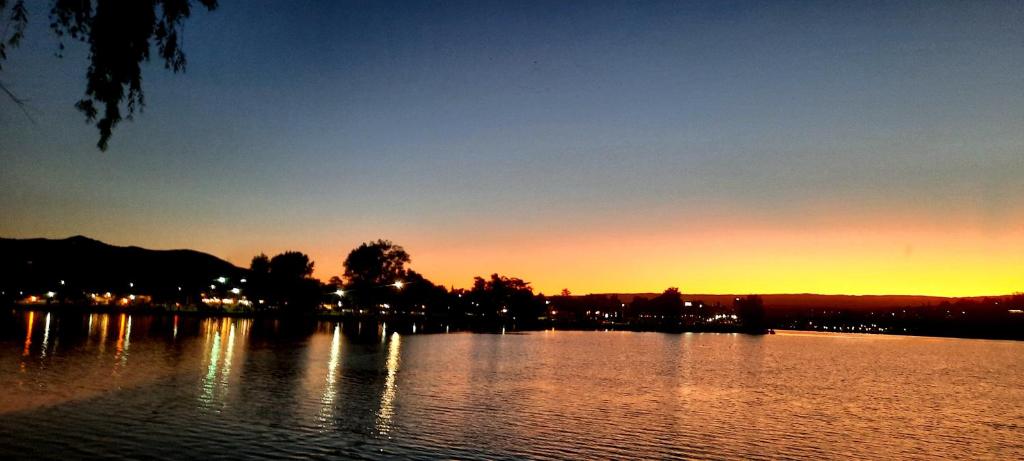 LA PEDRERA - VILLA DEL LAGO - Carlos Paz - Córdoba - Argentina