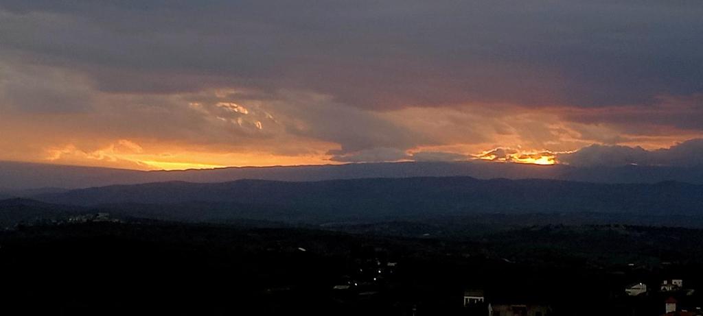 LA PEDRERA - VILLA DEL LAGO - Carlos Paz - Córdoba - Argentina