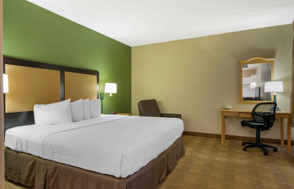 Extended Stay America Suites - Orange County - Cypress - Studio With 1 King Bed - Non-Smoking