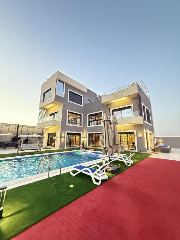 Noorhan Private Luxury Layover Villa - 10 Minutes to Airport