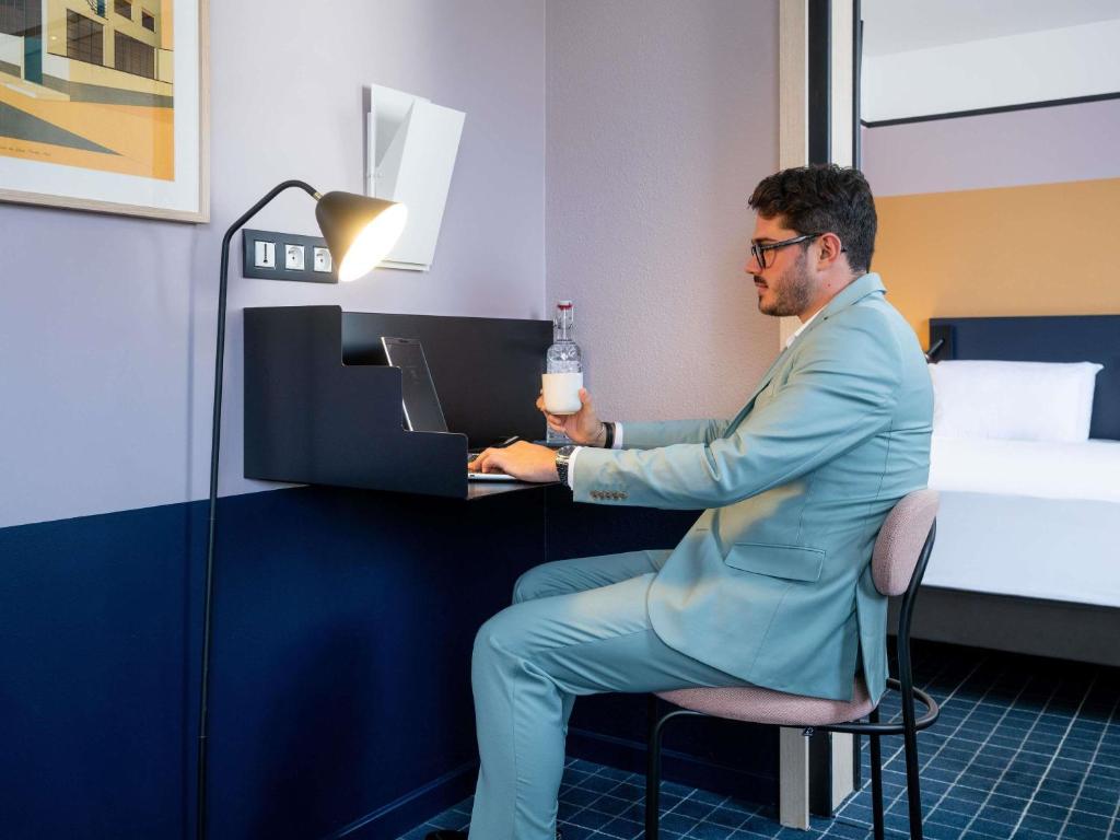 Mercure Paris 15 Porte de Versailles - Resim 11