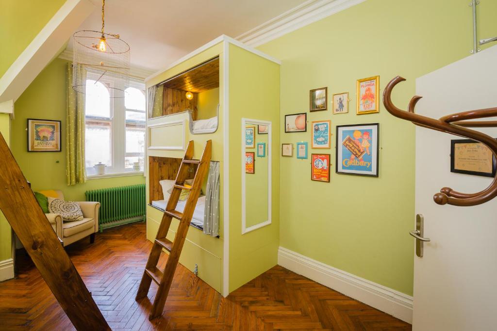Mrs Potts Hostel in Cardiff, Glamorgan, Wales