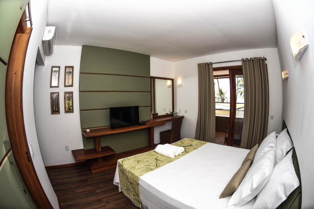  Genus Beach Hotel