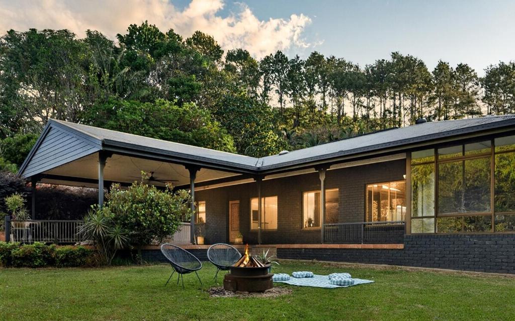 Κήπος έξω από το Hidden Grove