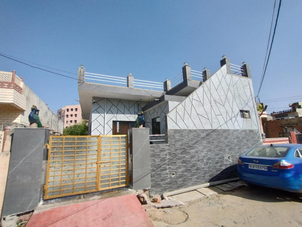 Το κτήριο όπου στεγάζεται  η παραθεριστική κατοικία