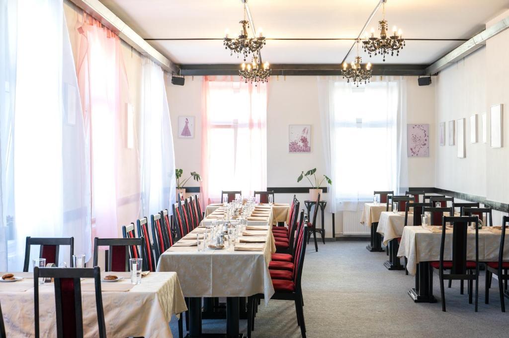 Hotel CB Royal - Resim 18