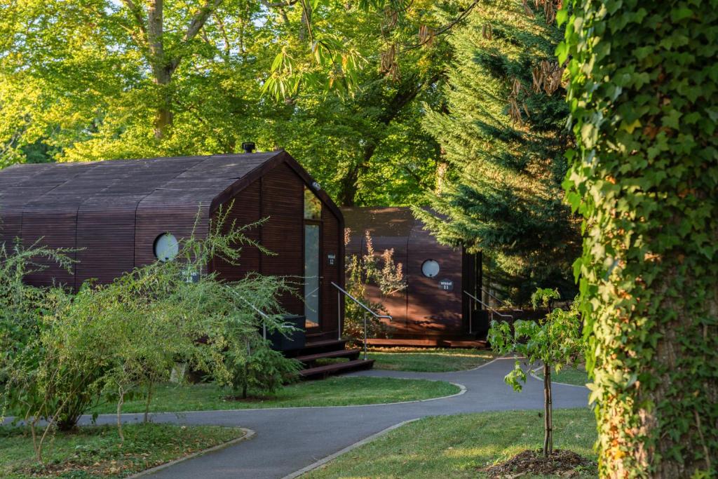 Domaine de la Résidence - Hôtel, Spa & Restaurant - Lodge Wikkel - A L'oree Du Bois