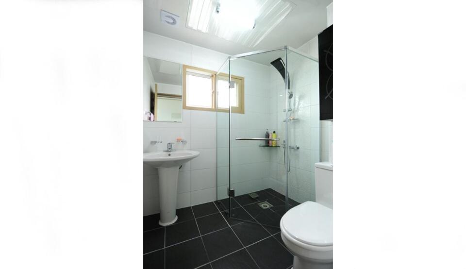 Seongsanpo love Pension - One-Bedroom House