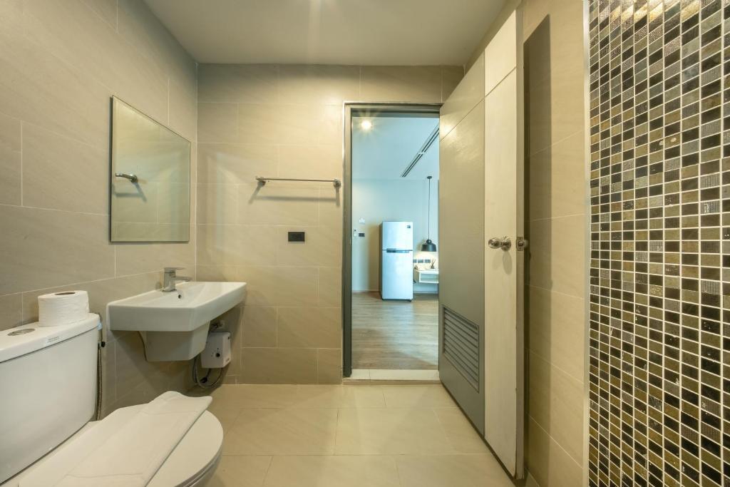 Ralph Poshtel Pratunam - Resim 21